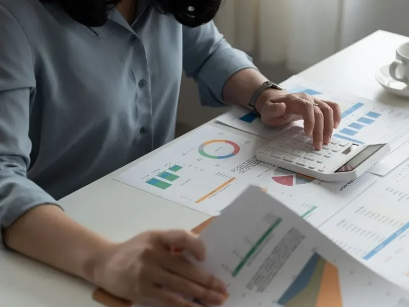 Najpopularniejsze systemy WMS - jakie rozwiązania wybierają firmy logistyczne?